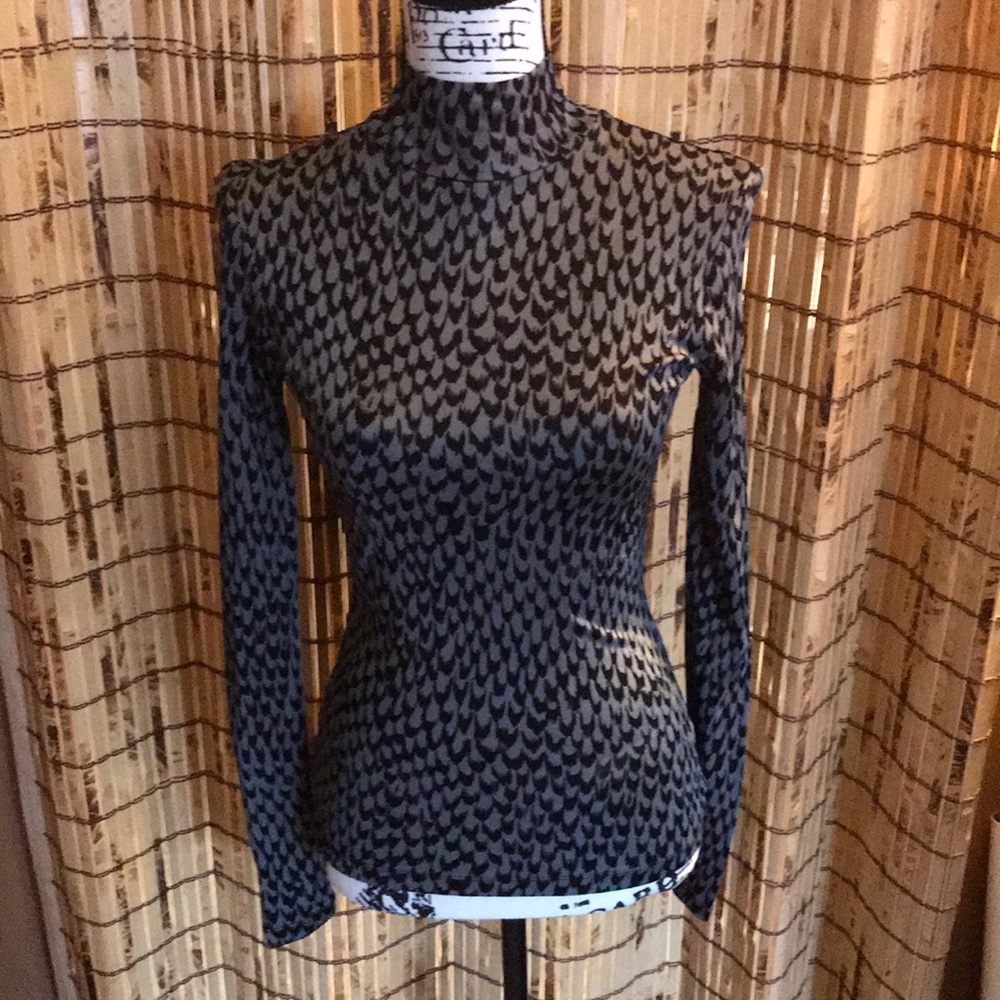 Boutique Turtleneck